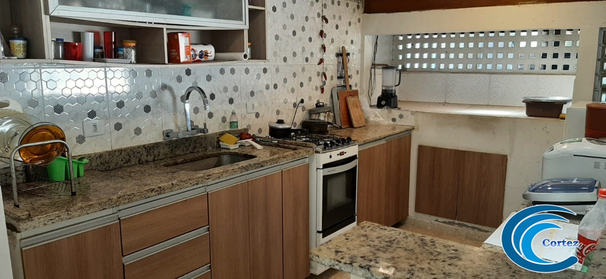 Casa à venda com 2 quartos, 94m² - Foto 13